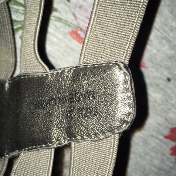 Heels/sandals - Picture 8 of 8